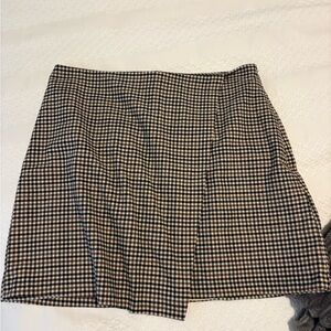 Old Navy High Waisted Plaid Mini Skirt